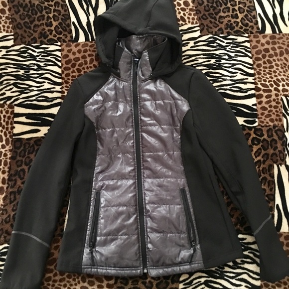 Suzy Shier Jackets & Blazers - Suzy Shier fleece lined jacket